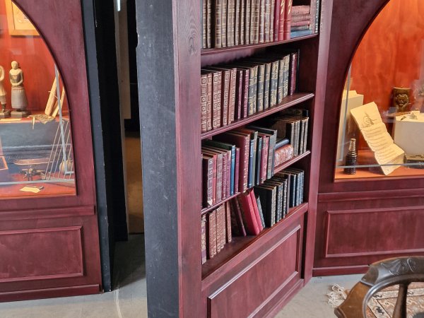 Museum Obscurum